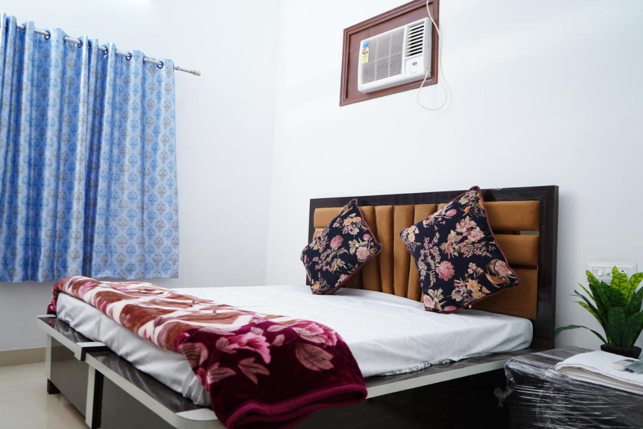Roop Niwas Bed and Breakfast Amritsar Exteriör bild