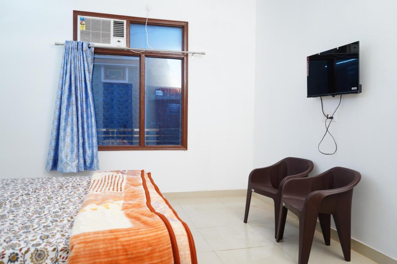 Roop Niwas Bed and Breakfast Amritsar Exteriör bild