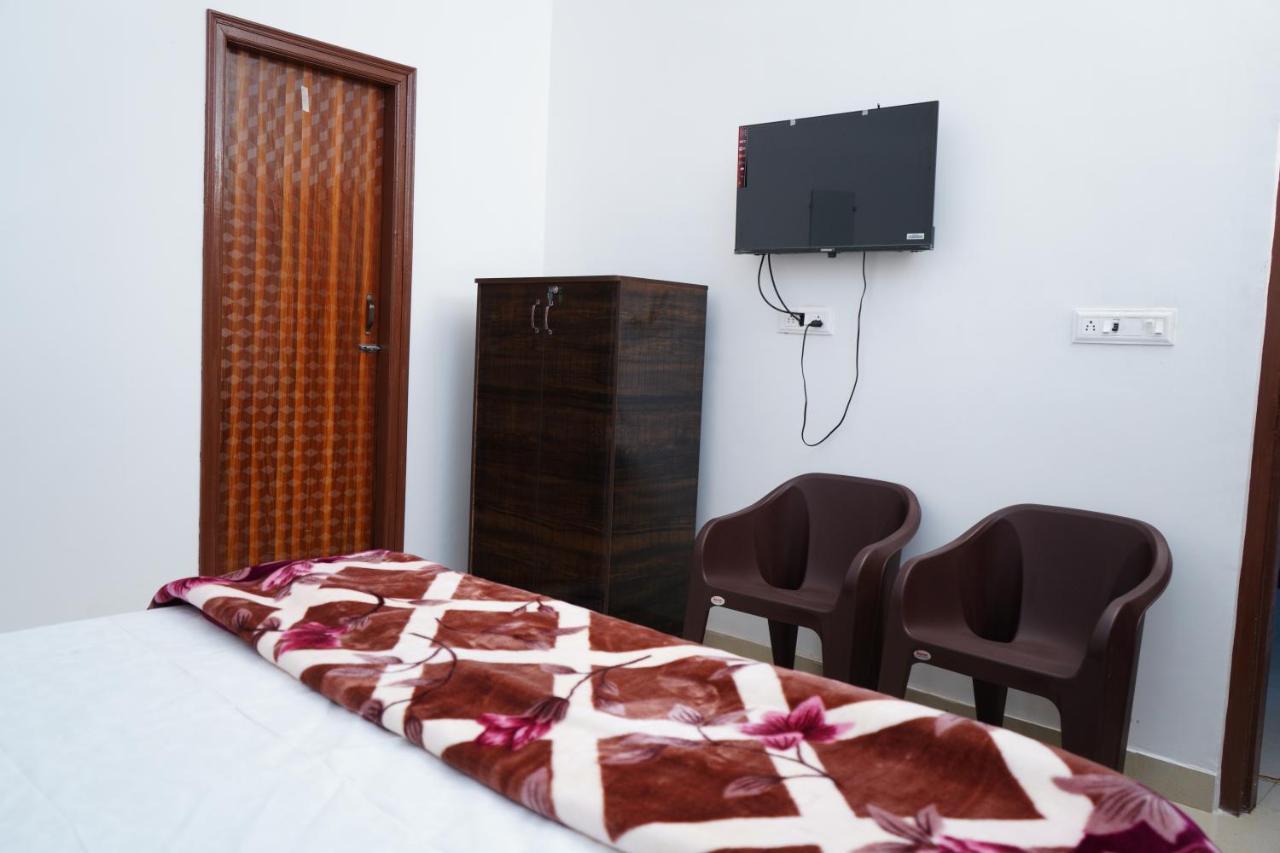 Roop Niwas Bed and Breakfast Amritsar Exteriör bild